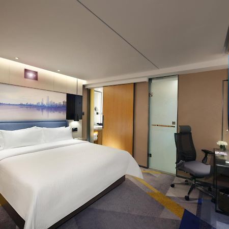 Hampton By Hilton Guangzhou Tianhe Sports Center-Free Shuttle Bus To Exhibition During Canton Fair Period Exterior photo