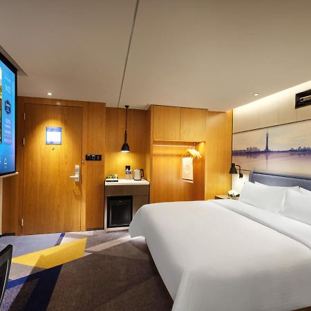Hampton By Hilton Guangzhou Tianhe Sports Center-Free Shuttle Bus To Exhibition During Canton Fair Period Exterior photo
