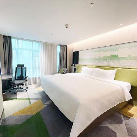 Hampton By Hilton Guangzhou Tianhe Sports Center-Free Shuttle Bus To Exhibition During Canton Fair Period Exterior photo
