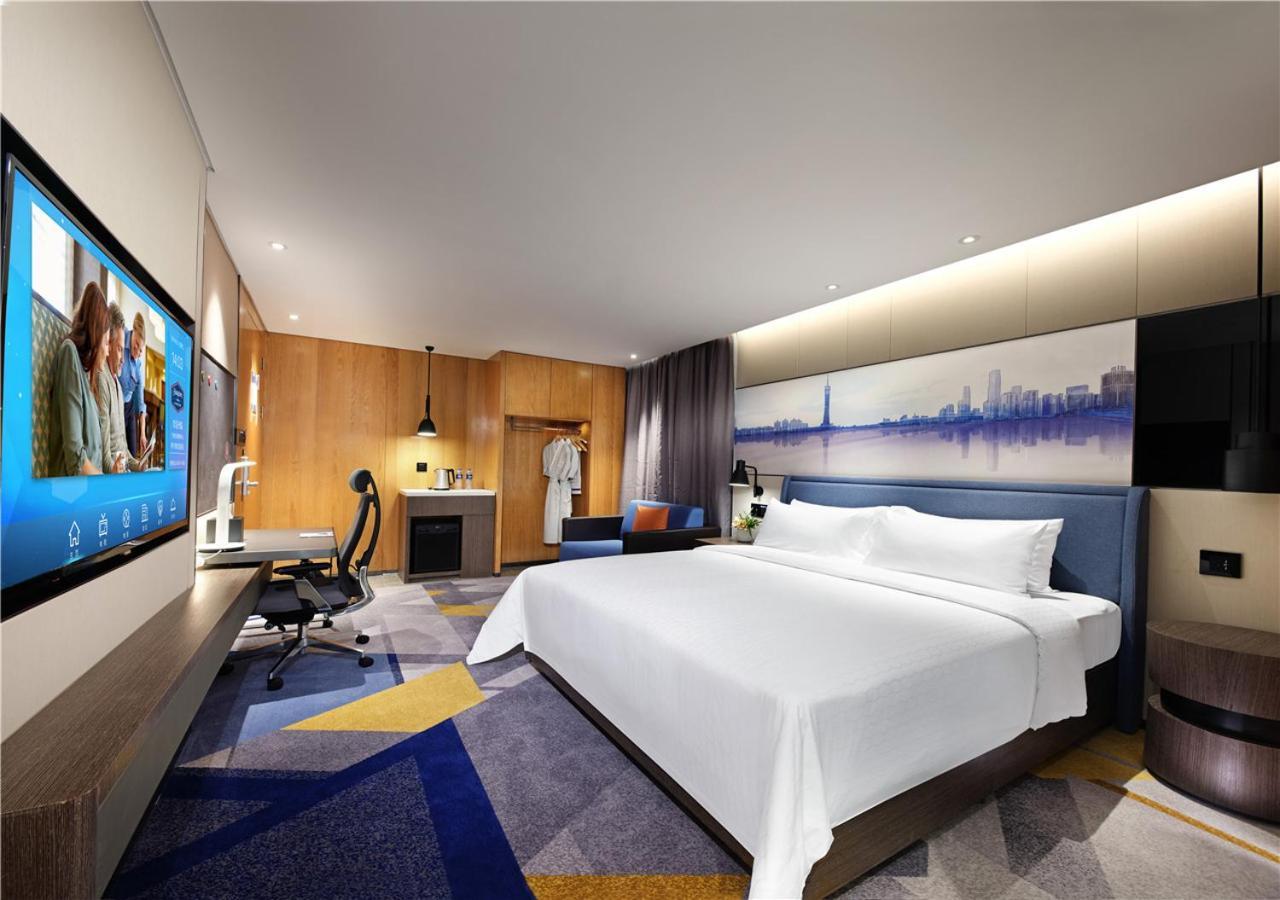 Hampton By Hilton Guangzhou Tianhe Sports Center-Free Shuttle Bus To Exhibition During Canton Fair Period Exterior photo