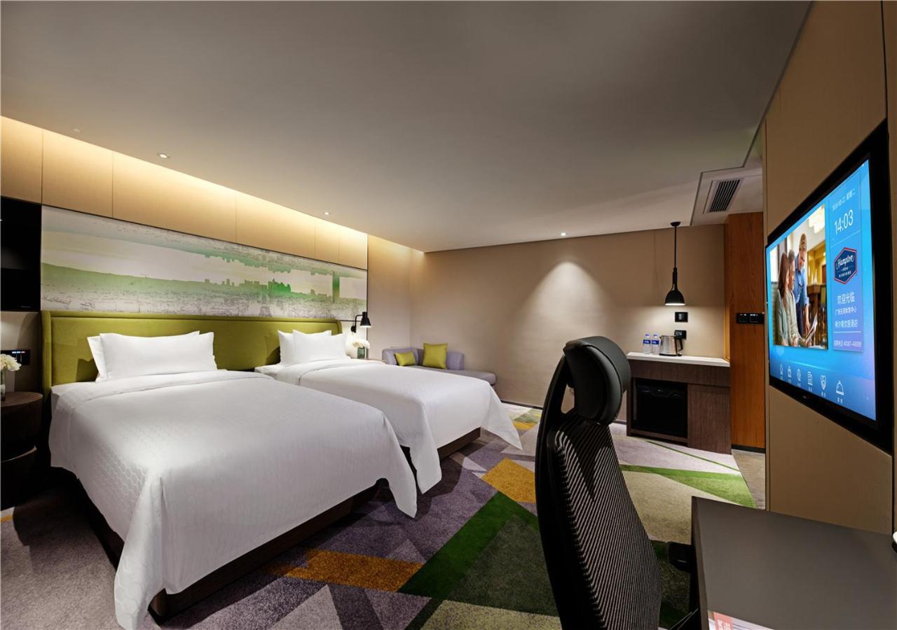 Hampton By Hilton Guangzhou Tianhe Sports Center-Free Shuttle Bus To Exhibition During Canton Fair Period Exterior photo