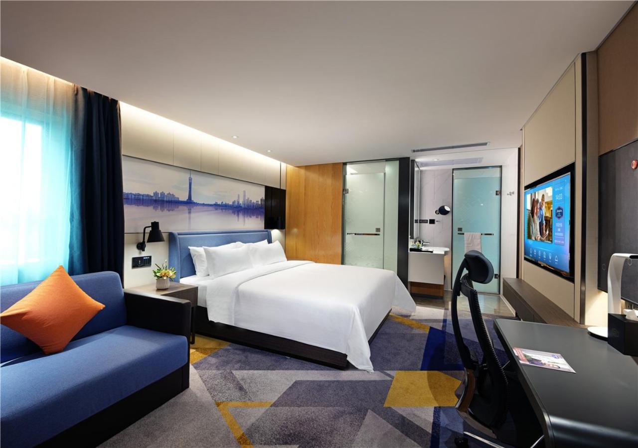 Hampton By Hilton Guangzhou Tianhe Sports Center-Free Shuttle Bus To Exhibition During Canton Fair Period Exterior photo