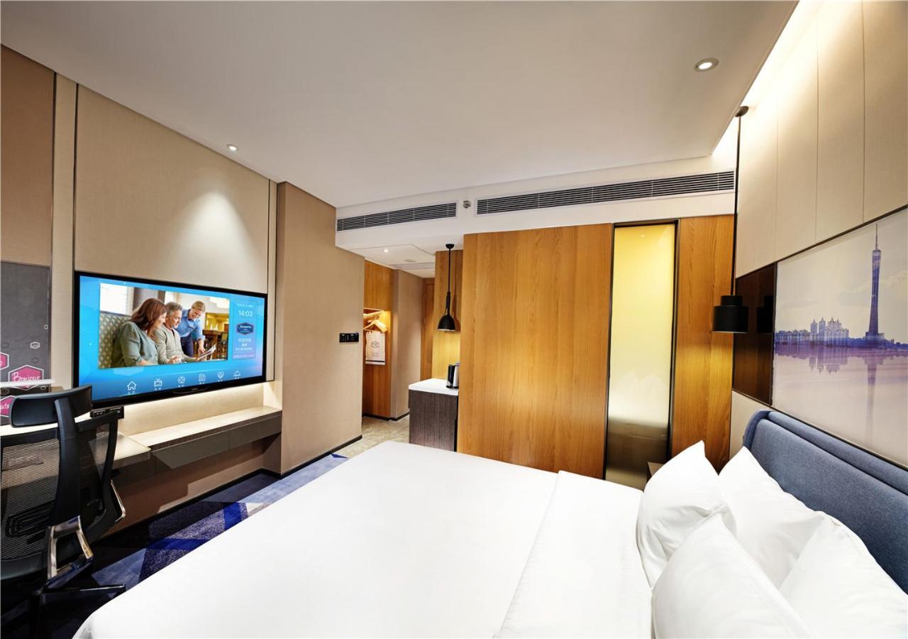 Hampton By Hilton Guangzhou Tianhe Sports Center-Free Shuttle Bus To Exhibition During Canton Fair Period Exterior photo