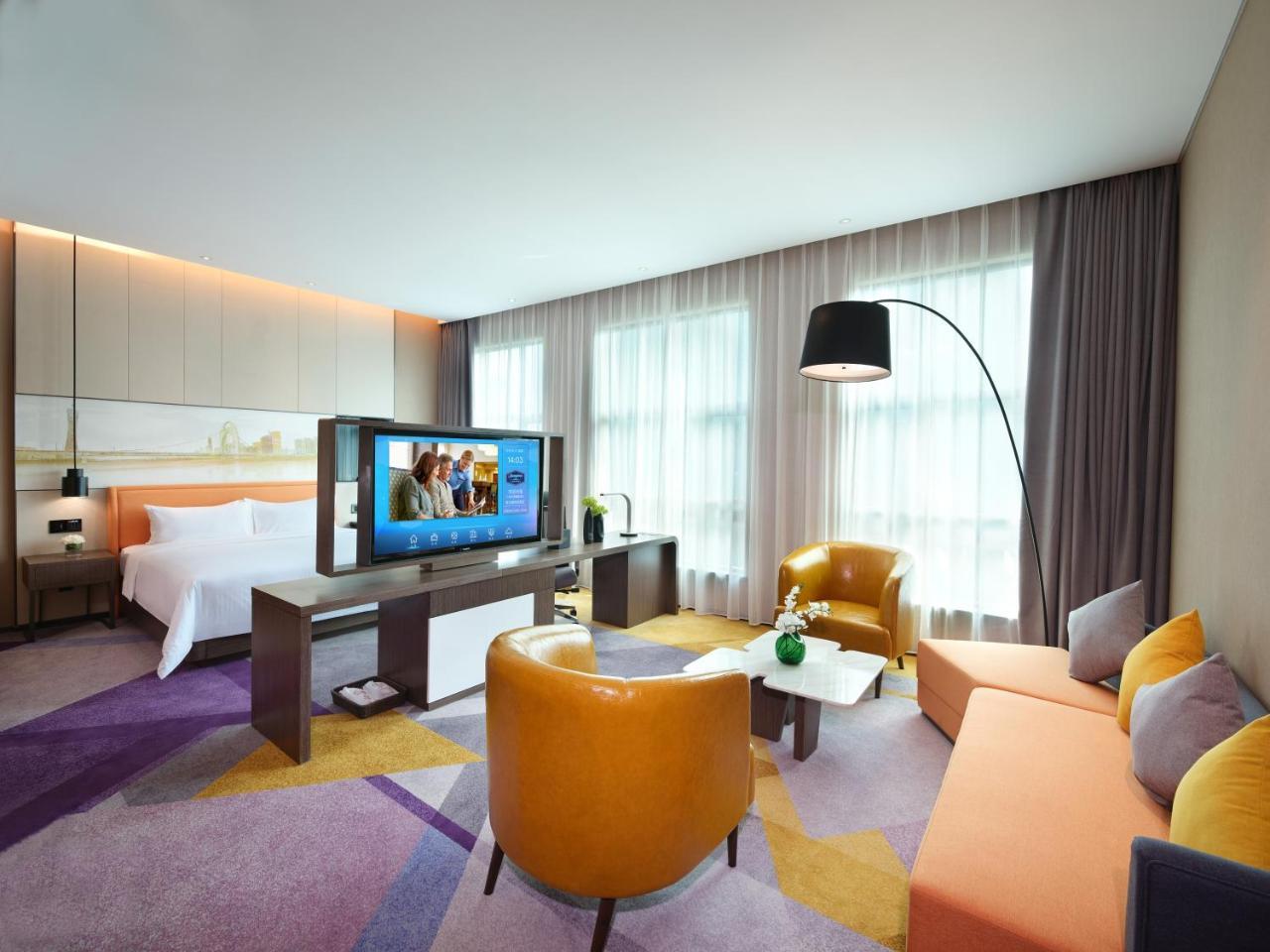 Hampton By Hilton Guangzhou Tianhe Sports Center-Free Shuttle Bus To Exhibition During Canton Fair Period Exterior photo